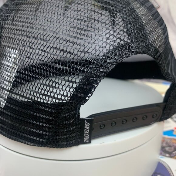 Santa Cruz  Black Trucker Hat NEW - Picture 7 of 9